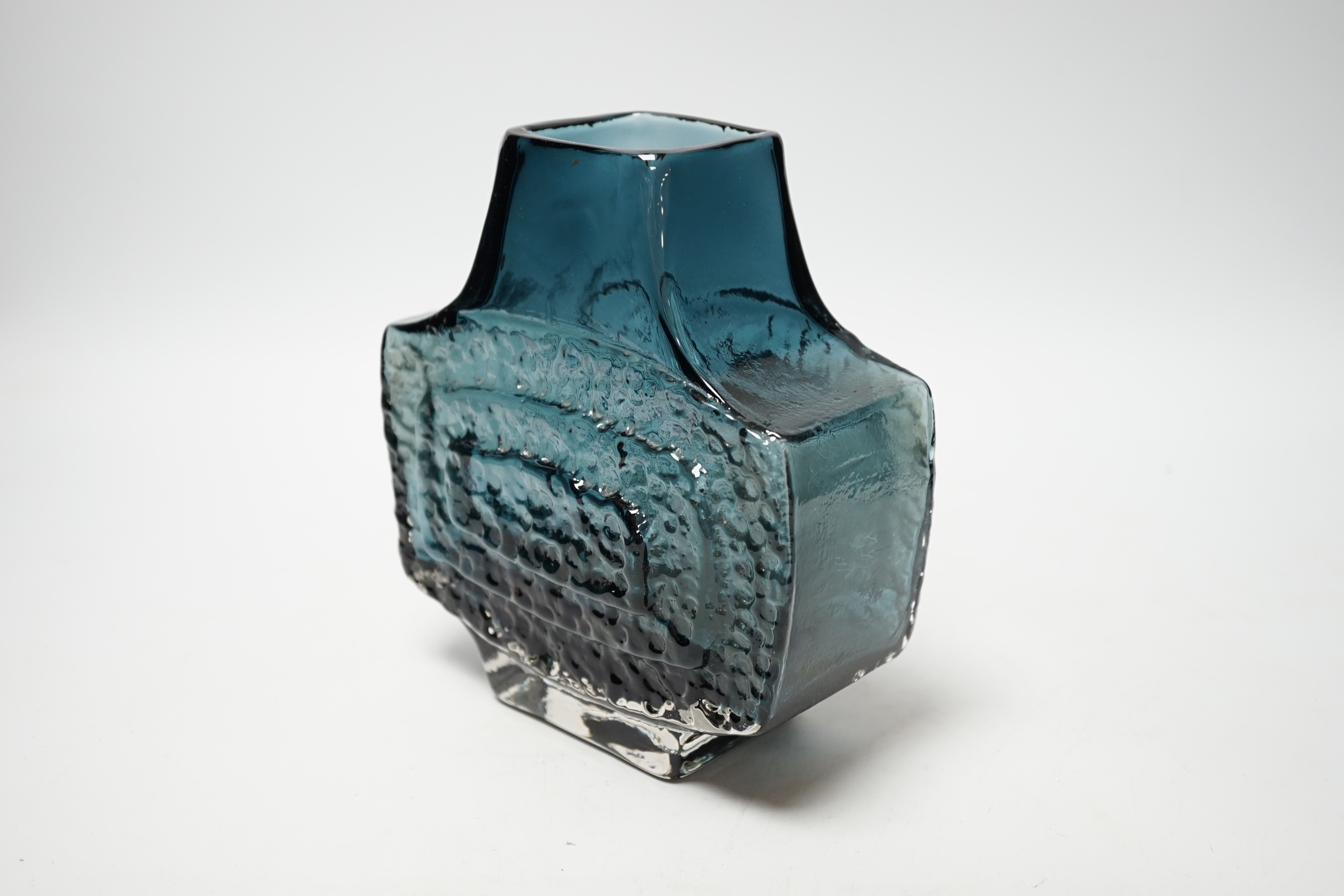 A Whitefriars ‘TV’ vase in indigo, 18cm